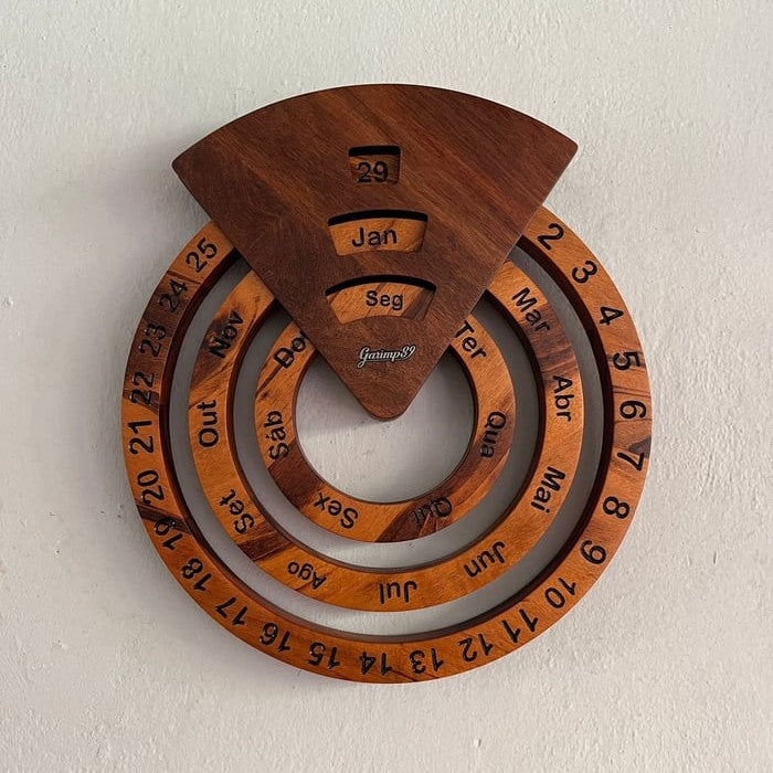 Wooden Rotating Circular Perpetual Calendar