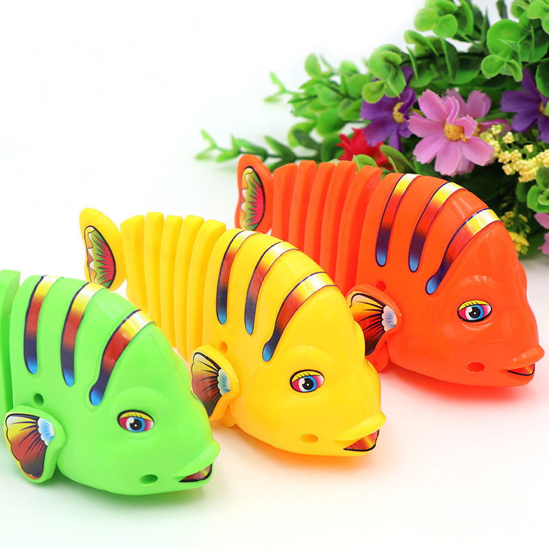 Clockwork Swinging Cartoon Fish Toys