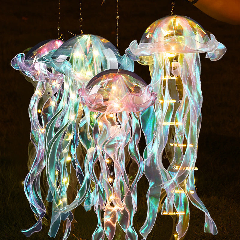 Ribbon Jellyfish Lamp