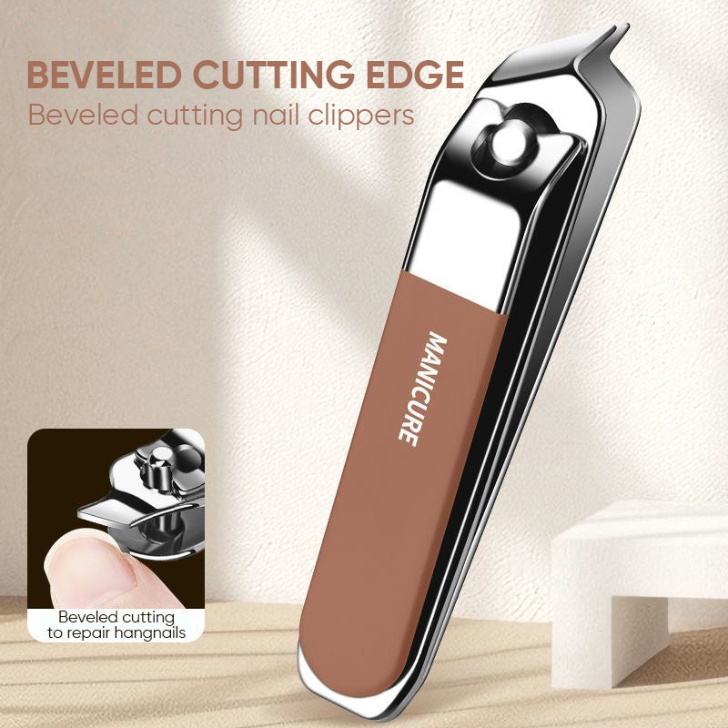 Anti-splash nail clipper set